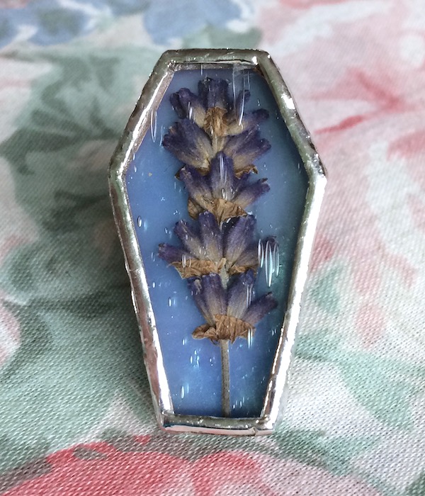 lavender coffin ring