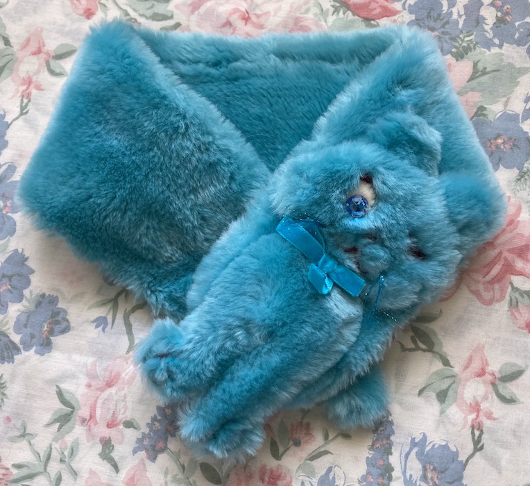 blue cat scarf
