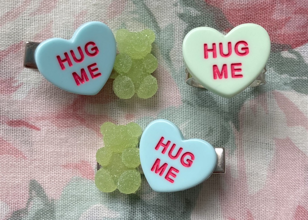 green gummy bear clips and loveheart ring