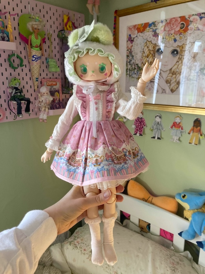 lovely emma long legs