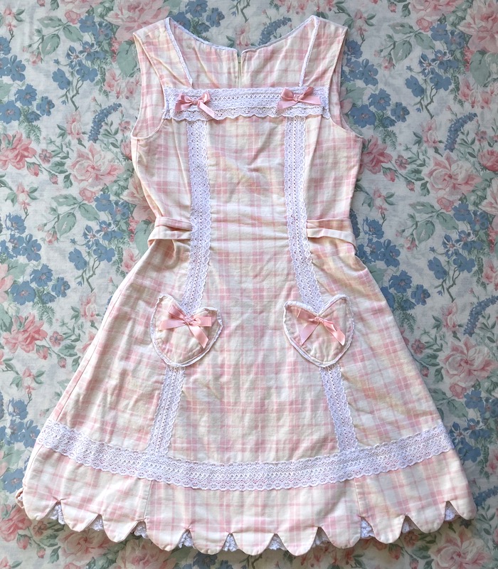 pink and cream plaid heart pocket scallop jsk