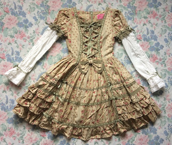 Angelic pretty Frill Heartコート(タグ付き未使用) | zachandkiki.com