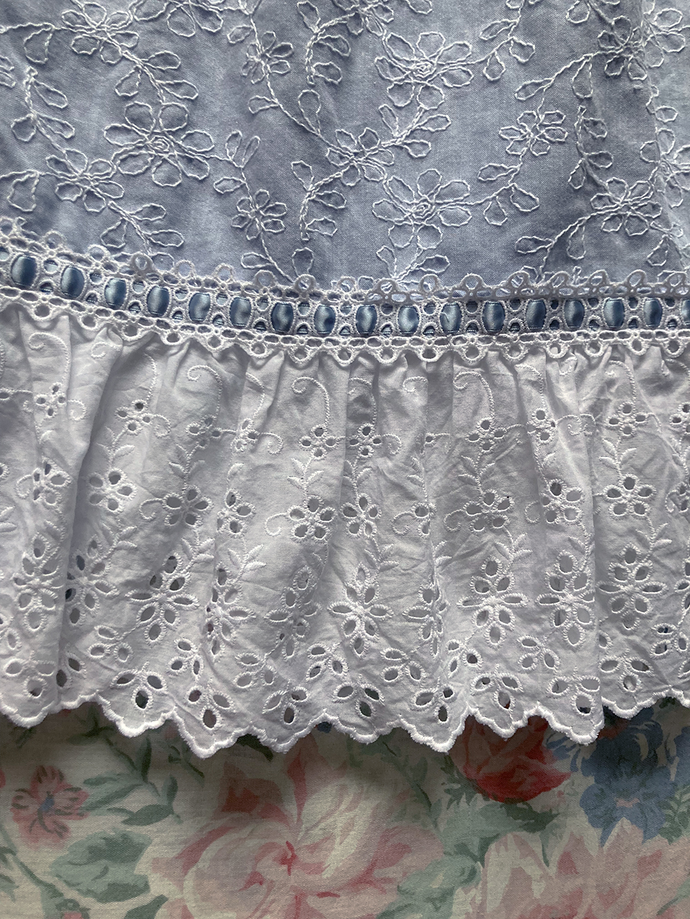 lace detail