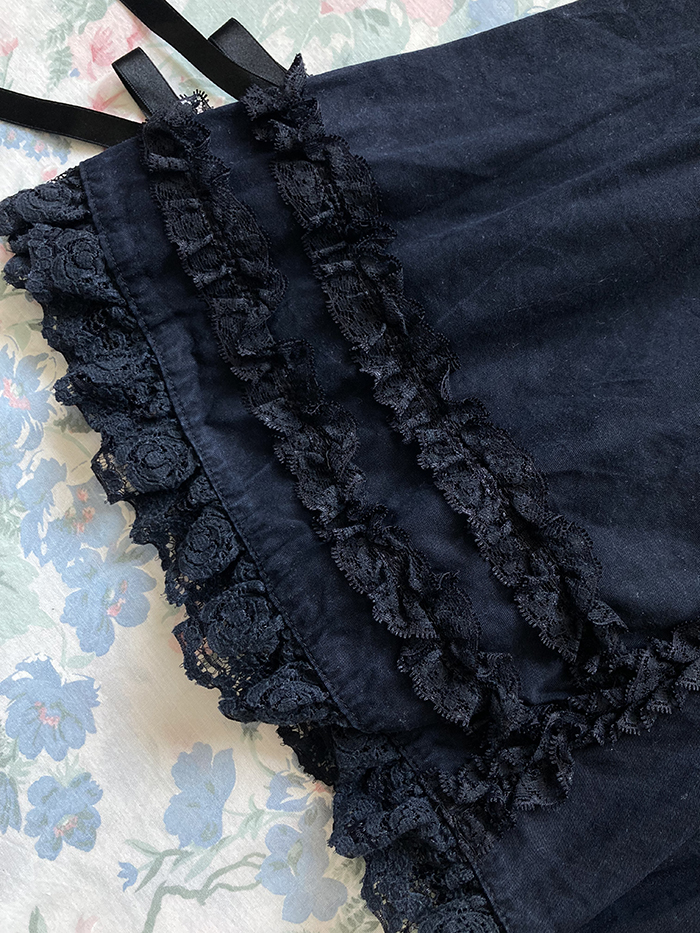 skirt detail