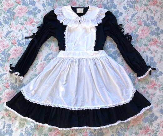 black and white peter pan collar dress with apron