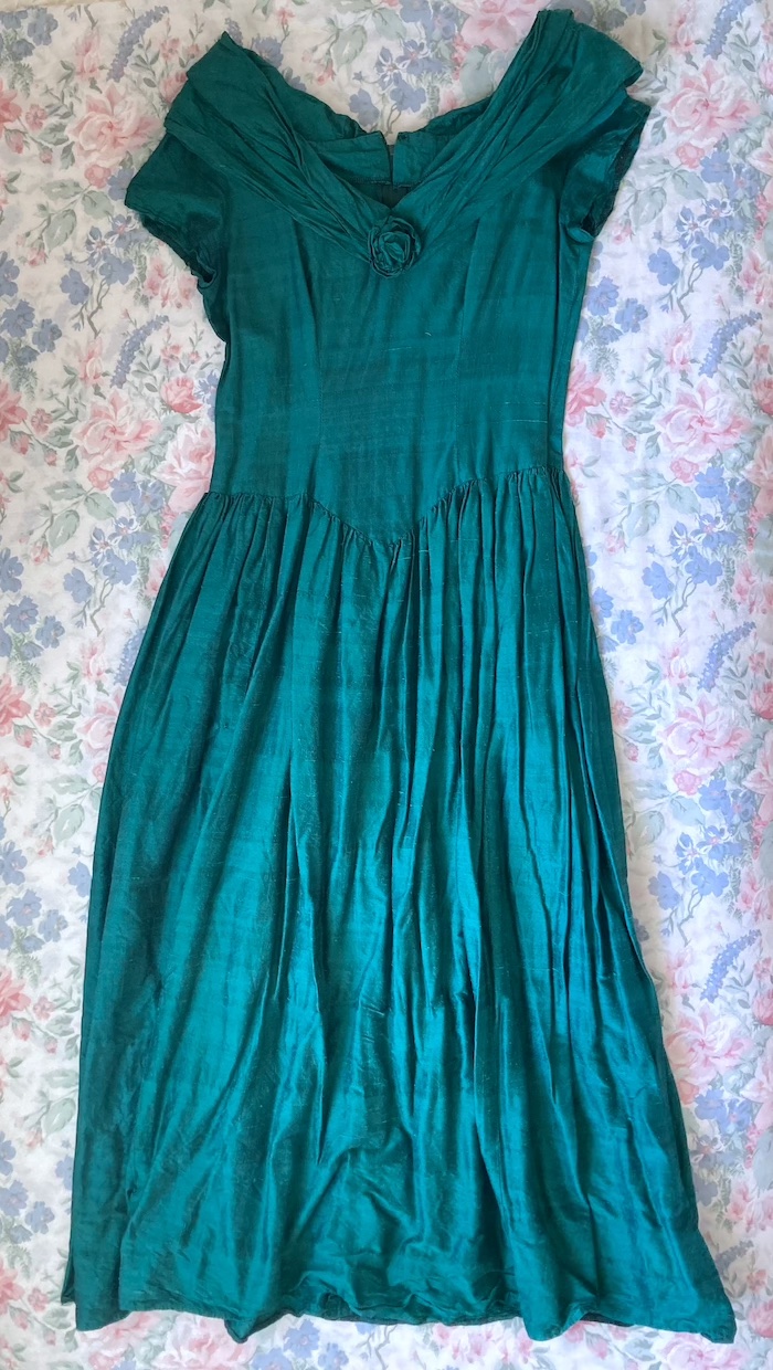 green dress