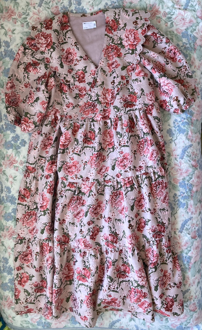 pink dress