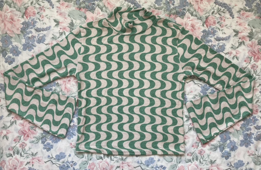 green wavy pattern top