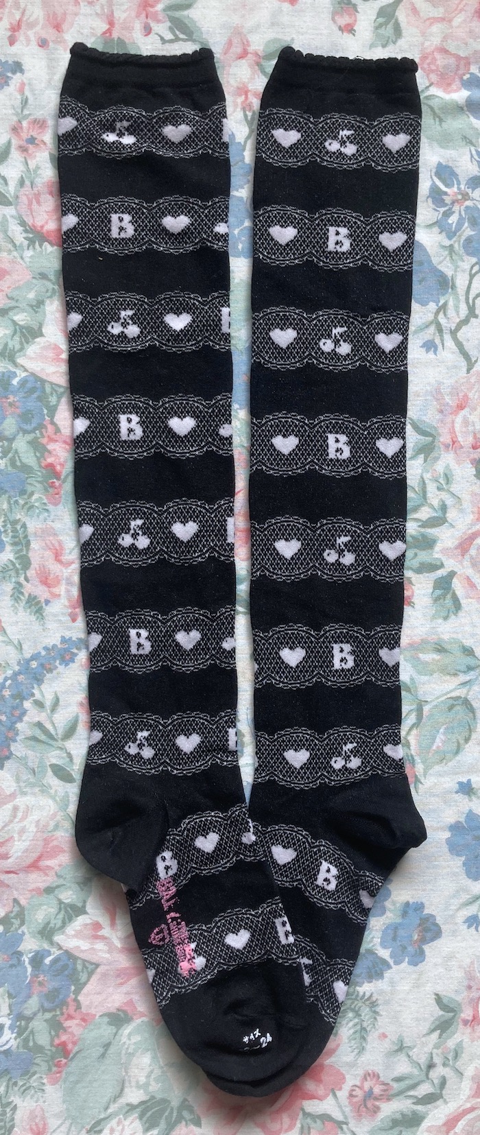 black and white lace print socks