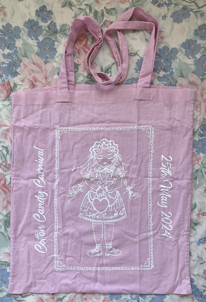 pink tote bag
